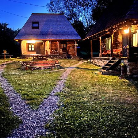 The Village Pension Breb Exterior foto