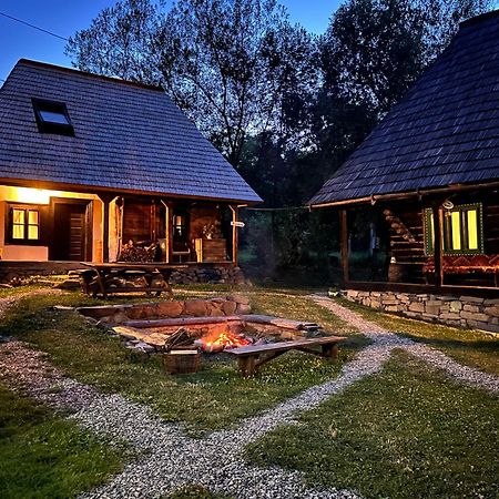 The Village Pension Breb Exterior foto